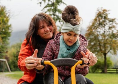 Bewegung im Freien auf einem Dreirad
